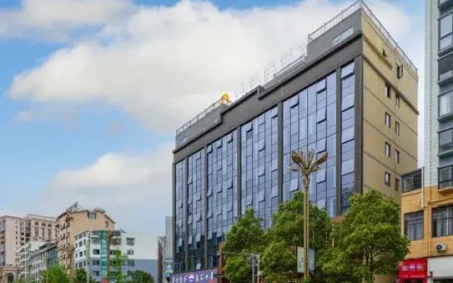 Huangping Feiyang Hotel (County Government Bus Station Branch)