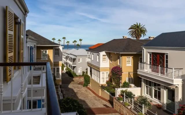 Modern Coastal Townhouse at The Majestic