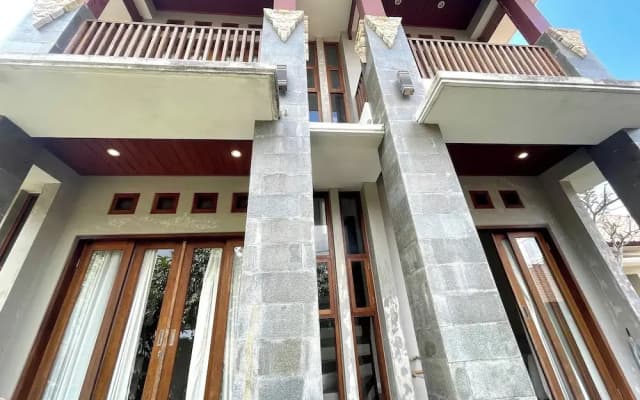 Double U Camp And Villa