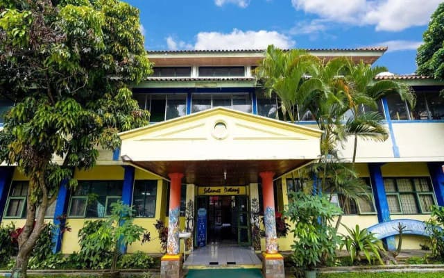 Hotel O Wisma Lec Syariah