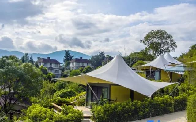 Wenquan Niaochao Hotel