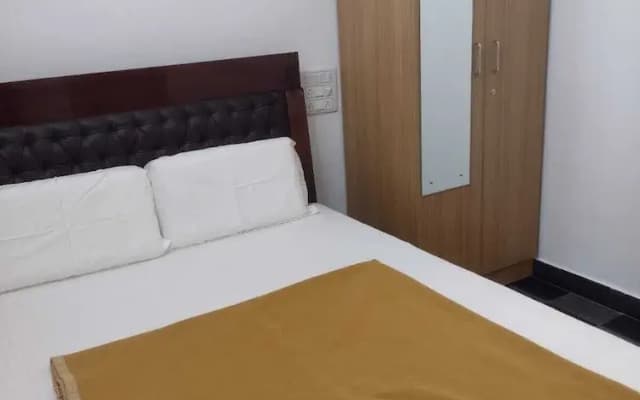 Padmashree lodge
