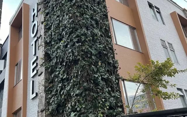 Hotel Calantha