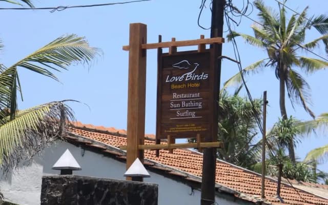Love Birds Beach Hotel