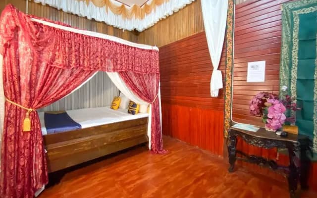 SPOT ON 2537 Bunda House
