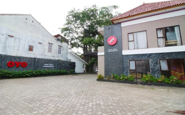 OYO 370 Hotel Sofia Pangandaran