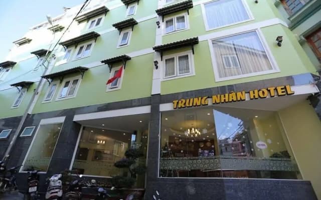 Trung Nhan Hotel