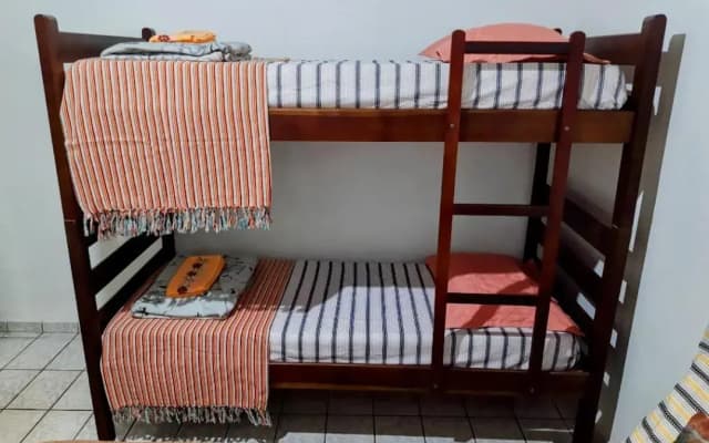 Ilhabela Suíte Aconchegante - Pé na areia na Praia do Curral- melhor custo benefício acomoda até 4 pessoas AvJosé Pacheco do Nascimento nº 7682