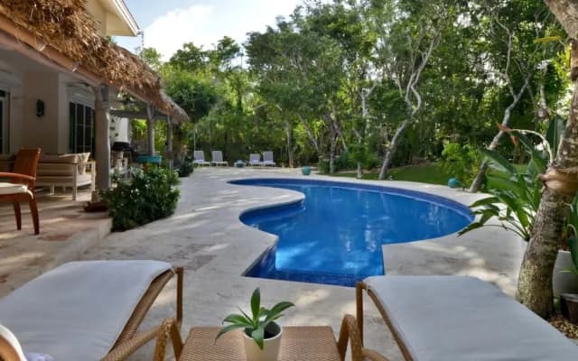 Tortuga Bay Villa - Close to the Beach and Golf