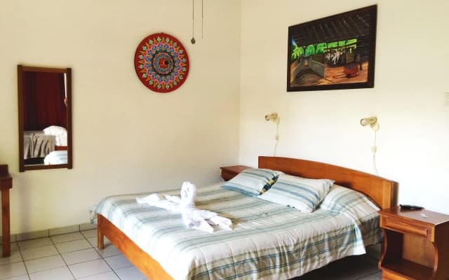 Hotel Colinas del Sol