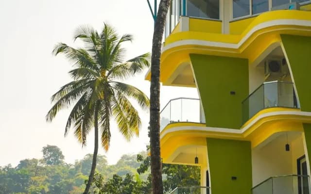 Palm Paradise Resort