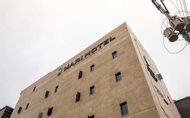 Mari Hotel Nawoon