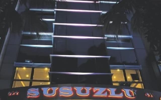 Susuzlu Hotel