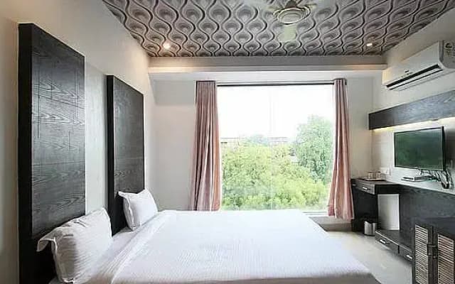 Hotel Galaxy View