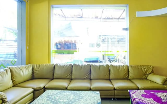 OYO 90863 Omah Kost Syariah