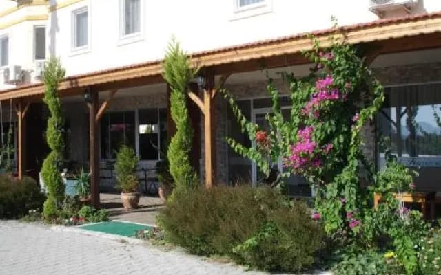 Karacan Park Hotel