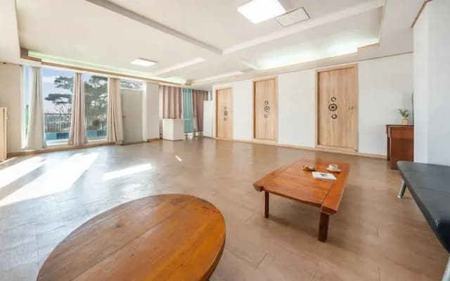Ganghwa Raube Pet-friendly Pension