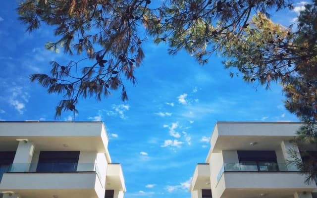 Apartments Kuce Lekovica snack bar- Bistro & Beach