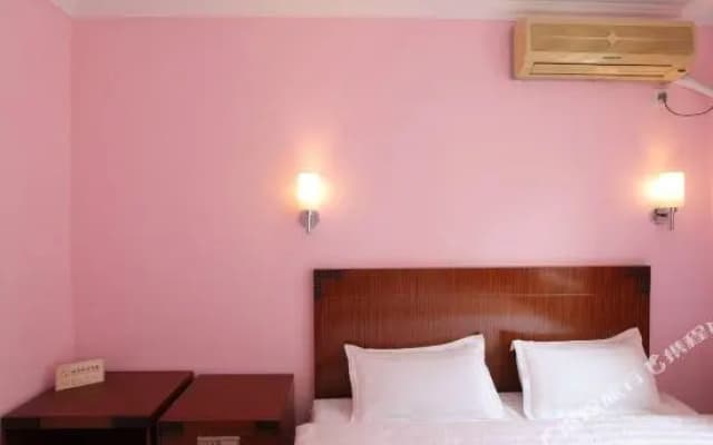 Liangmei Express Hostel