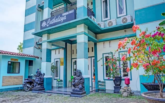 Hotel O Home Stay Elis Cateliya Syariah