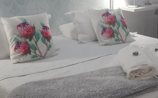 Lily's Rest, Village on Silwerstrand, Robertson