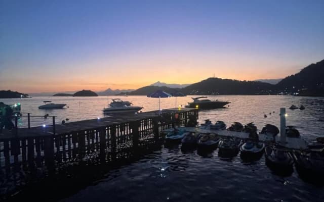 Sua Casa - Baia da Ribeira