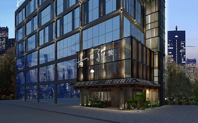 At Heart Zen Hotel