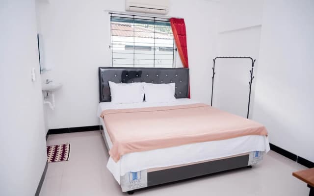 Hotel Pusponjolo Syariah Semarang RedPartner
