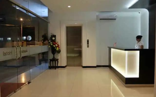 Austine Hotel