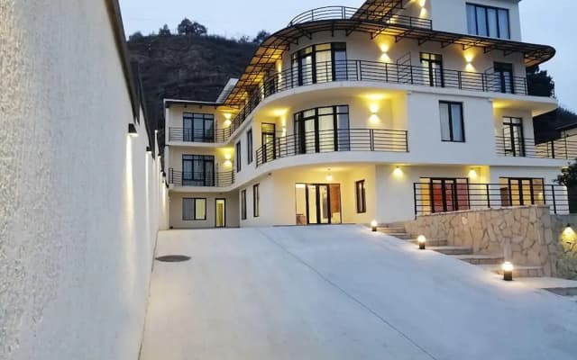 Basa Boutique Hotel