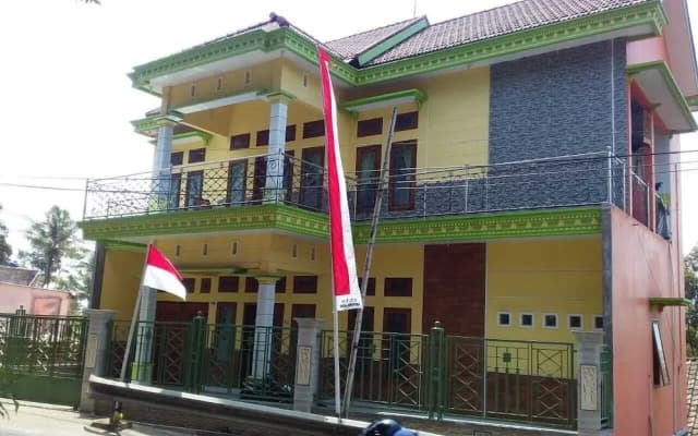 Mas Dylan Homestay
