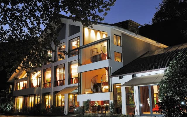 Landison Longjing Resort Hangzhou