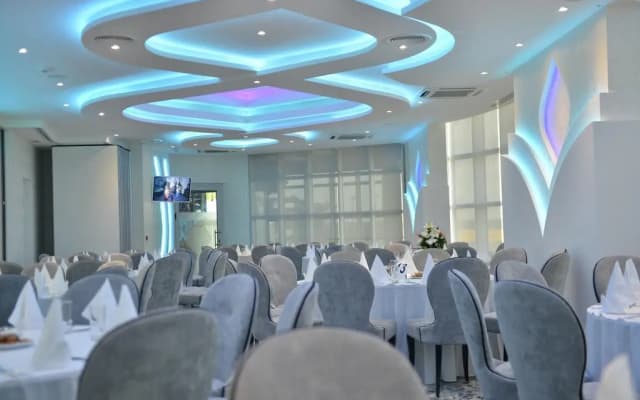Hotel Ženeva Lux