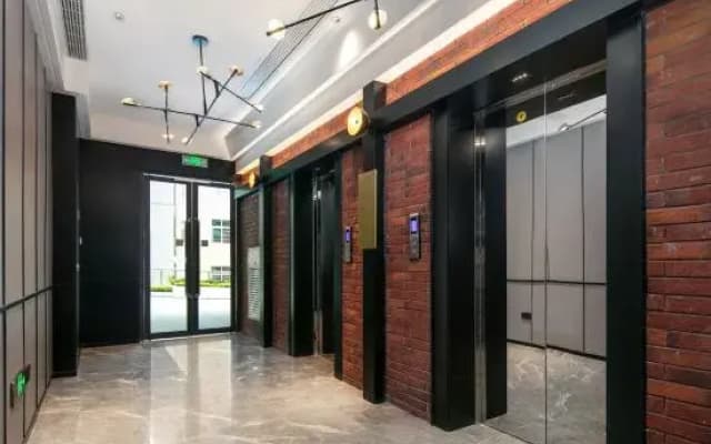 Golden Tulip XiChang