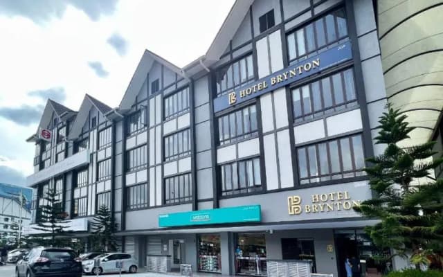 Hotel Brynton at Cameron Centrum Mall
