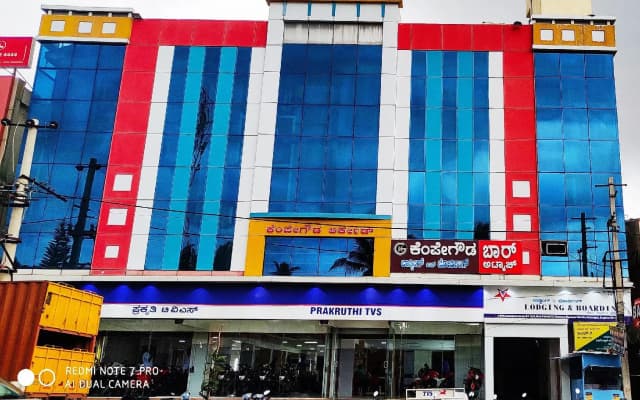Hotel VNS Lodging & Boarding