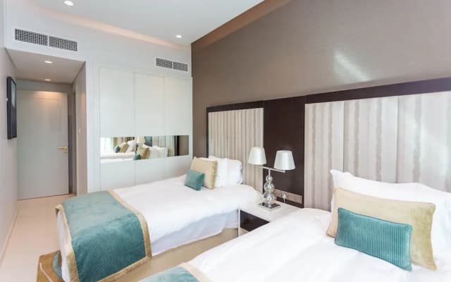 Airbetter - Dubai Downtown Damac Luxury
