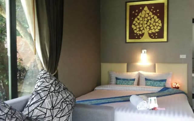 Decho Beach Resort