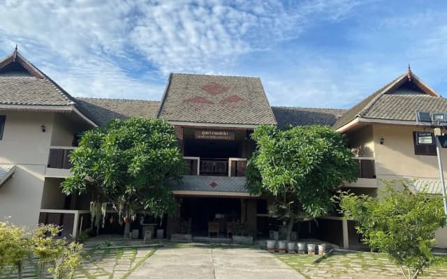 KumJawJomKaew