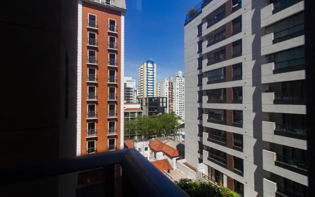 Studios Próximo A Av Paulista Com Piscina No Rooftop E Sauna