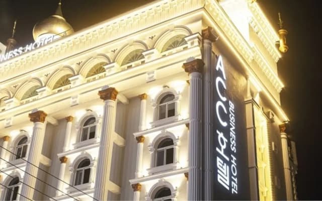 Sinan E.KKLIM Hotel
