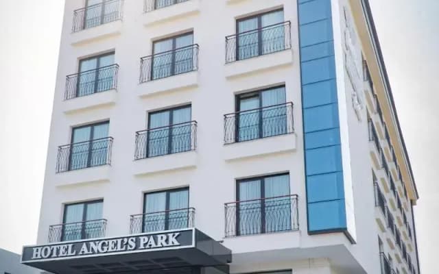 Angel's Park Hotel