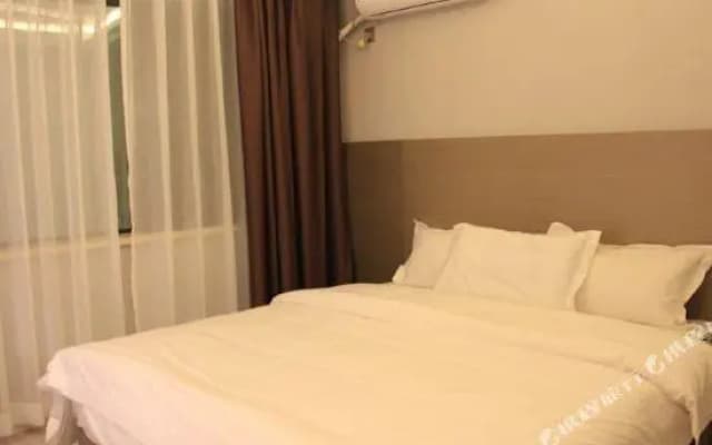 Tuanfeng Tubola Hotel