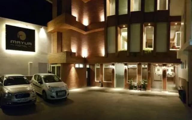 Mayur Hotel Bar & Restaurant solan