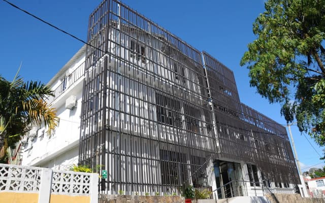 Le Flamboyant Hotel