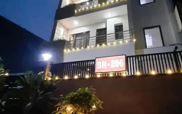 Shacon Suites