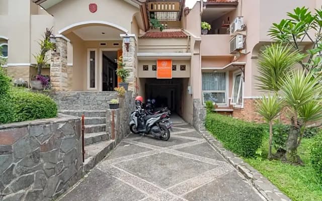 KoolKost near Simpang Dago 2 (Minimum Stay 6 Nights)