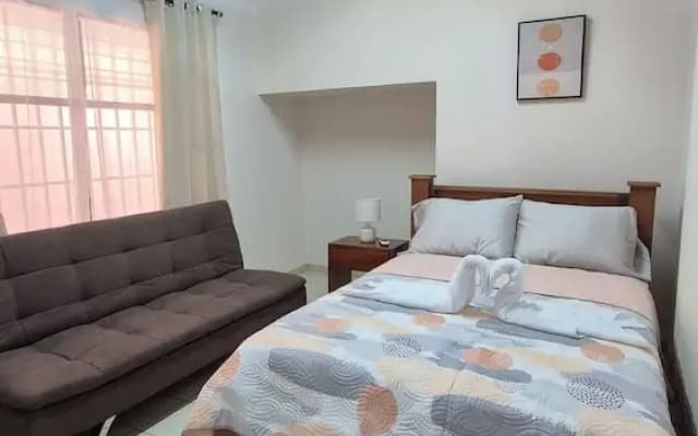 Velaz Guesthouse