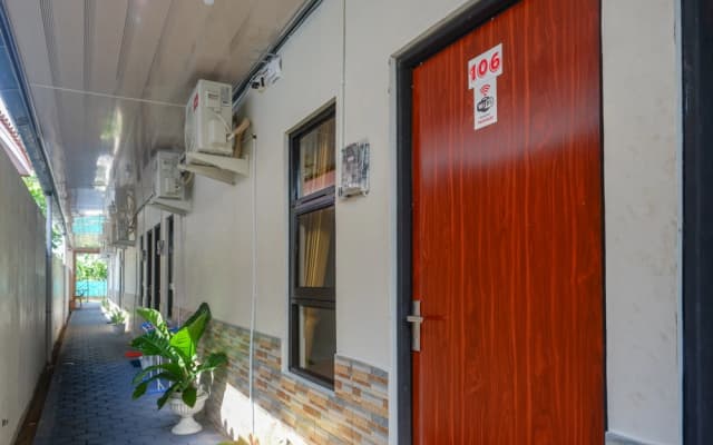 RedDoorz Syariah Near Stasiun Gumilir Cilacap