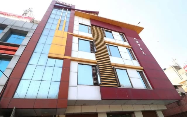 Oyo 39635 Hotel Shree Om